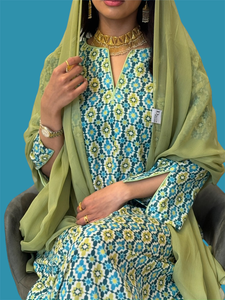 Jalabiya     Retro green